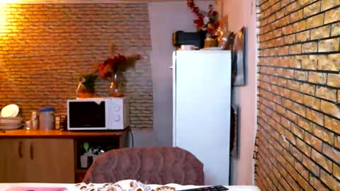 real_coupl3 online show from February 17, 12:04 pm