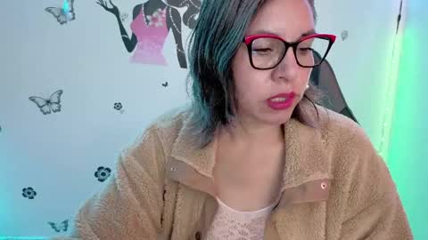 Rebbeca online show from June 3, 1:45 pm