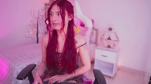 Snapshot of rebecah_1 chatting on September 9, 1:33 pm Rebeca  online show from September 9, 1:33 pm