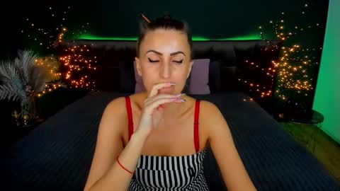 rebecca_diamonds online show from September 13, 12:02 pm