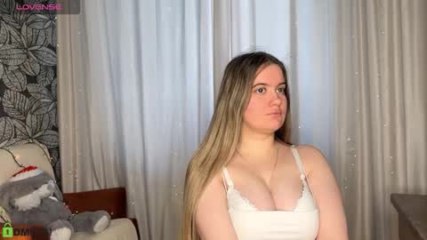 Mila online show from January 15, 7:25 am