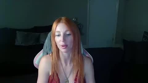 Snapshot of red_firesquirt chatting on September 15, 8:49 pm Red -  online show from September 15, 8:49 pm