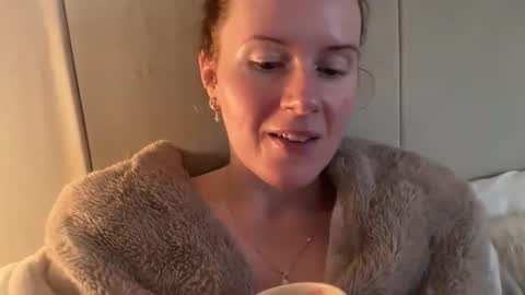 Rosie online show from February 3, 9:47 am