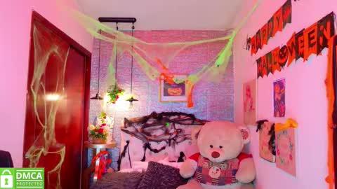 Lili Lopez online show from October 21, 8:24 pm