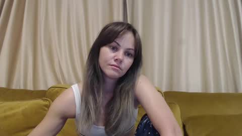 RedJessica online show from March 9, 6:32 pm