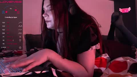 Snapshot of redyari chatting on October 31, 11:09 pm Red online show from October 31, 11:09 pm