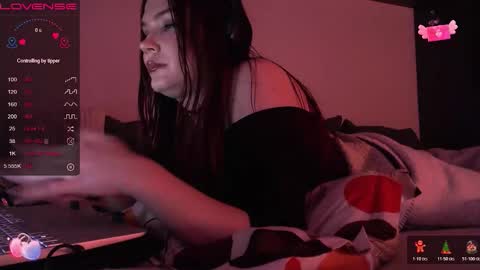 Red online show from February 15, 12:02 am