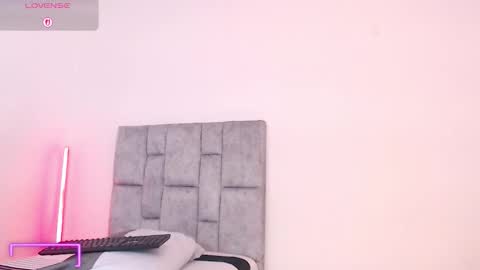 regina1819 online show from November 14, 2:22 am