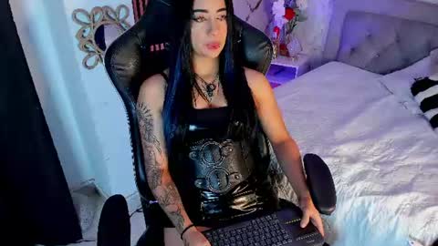   online show from July 14, 1:39 am