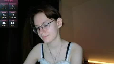 Claire online show from May 29, 7:01 pm