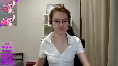 Claire online show from February 28, 6:18 pm