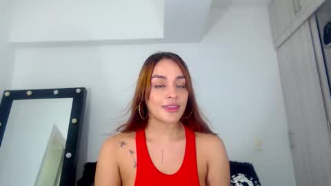 renatabrownn28 online show from November 11, 8:11 am