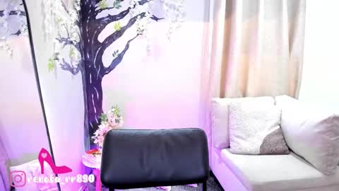      online show from March 28, 12:15 pm