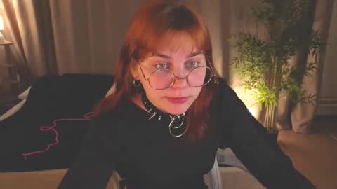 rene_shine online show from March 15, 5:26 pm