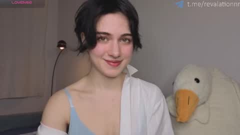 Ewiwi online show from March 20, 4:01 pm