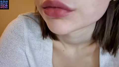 Luna online show from March 15, 7:49 pm