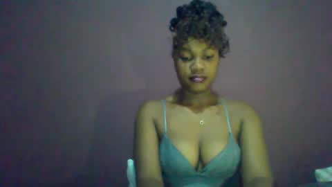 ricie001 online show from June 4, 7:35 am