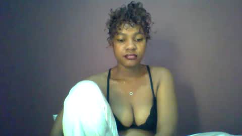 ricie001 online show from June 8, 1:12 pm