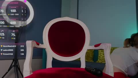 Violetta online show from April 12, 7:55 am