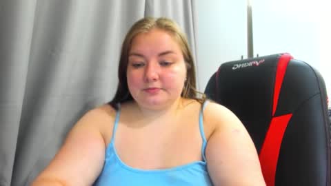 Snapshot of rina16 chatting on October 26, 12:44 pm rina16 online show from October 26, 12:44 pm