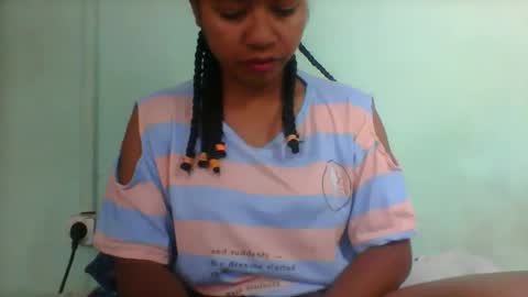 rinah856024 online show from December 19, 4:05 am