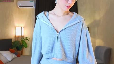 Agnes online show from December 14, 7:29 am