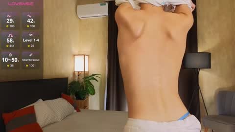 Agnes online show from December 2, 8:48 am