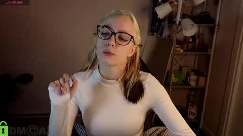 Rockett online show from April 13, 12:56 am