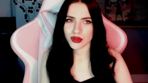 Sophie  online show from December 13, 10:19 am