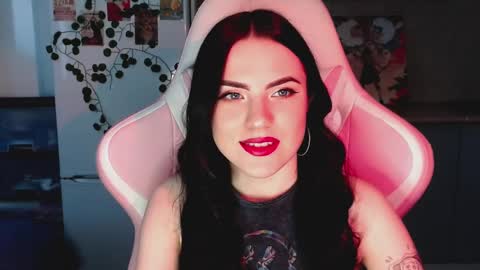 Sophie  online show from March 7, 10:13 am