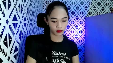 empress online show from February 13, 4:39 pm