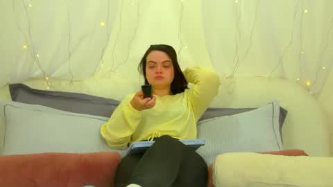 Monica online show from June 3, 6:14 am