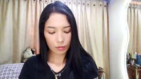 andrea online show from November 5, 7:19 pm