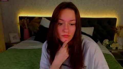 Viola online show from April 10, 10:32 am