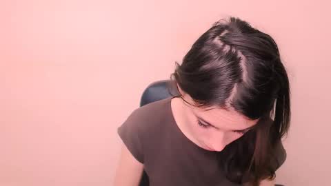 Rose online show from November 29, 8:40 am