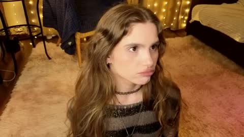 Kylie online show from April 2, 5:32 pm