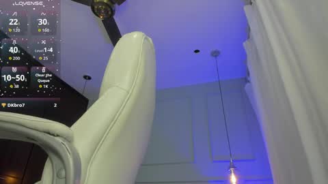 rose__monroe online show from April 10, 8:04 pm