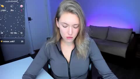 Rose but u can call me princess online show from December 18, 8:24 pm