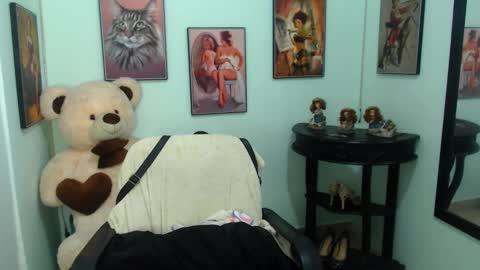 Rose online show from March 2, 1:42 pm