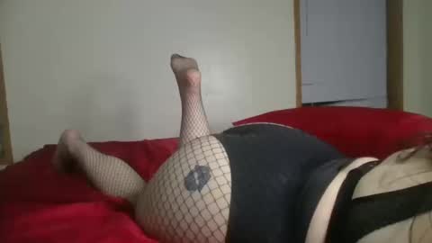 Snapshot of rosebbyxx chatting on October 19, 3:41 am rosebbyxx online show from October 19, 3:41 am