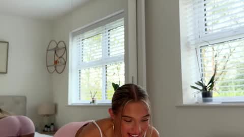 Bella  online show from April 2, 5:54 pm