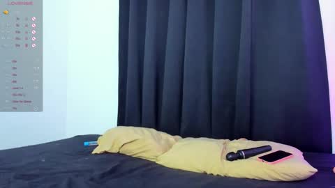 RoseCarter online show from March 22, 8:20 am