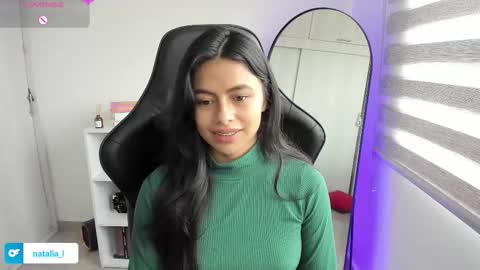 Nat online show from November 14, 4:07 pm