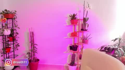 Im Ross   online show from November 14, 8:53 pm