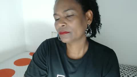 luxa online show from February 26, 7:46 pm