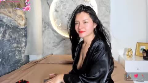 Snapshot of roxanaborns chatting on October 29, 12:42 pm roxanaborns online show from October 29, 12:42 pm