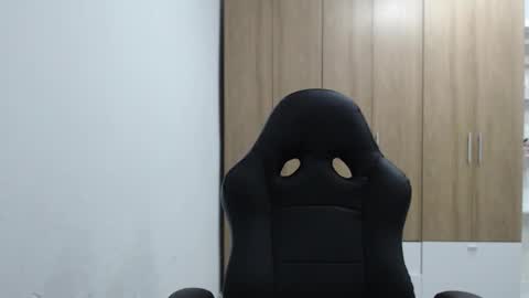 Roxana online show from December 15, 9:53 pm