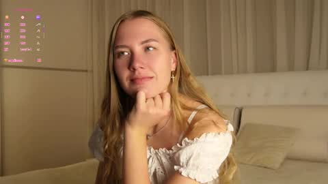 Anna Lokiss online show from October 16, 12:19 pm