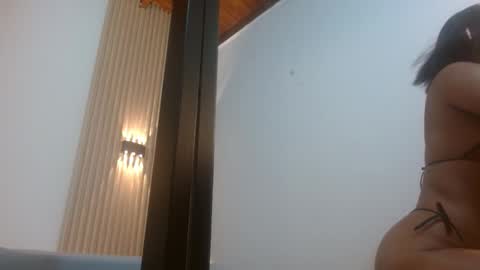 roxanerichie  online show from November 29, 7:51 pm