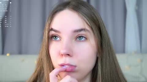 roxannastoo online show from January 12, 1:11 am